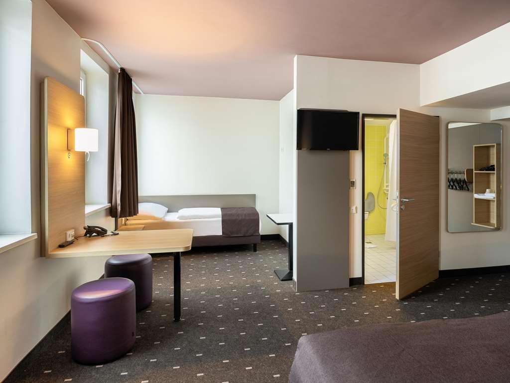 B&B Hotel Dusseldorf-Mitte Room photo